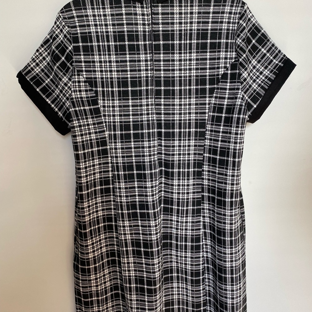 Hot Topic Dress - Picture 3 of 7